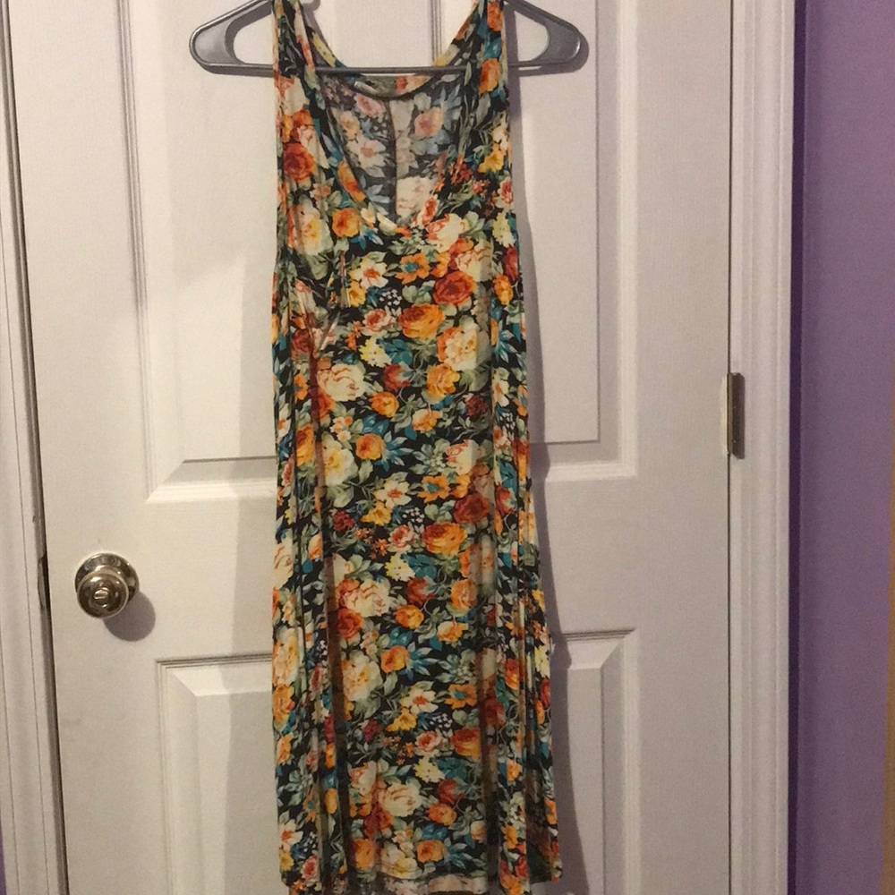 Floral Swing Dress with Pockets!